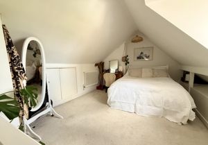 Photo 17- click for photo gallery